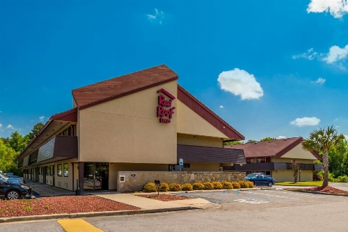 Red Roof Inn Columbia East - Fort Jackson image 28