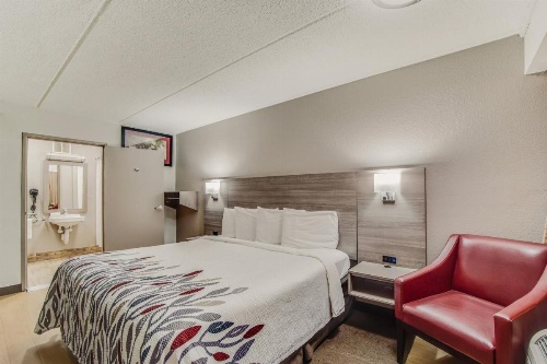 Red Roof Inn Columbia East - Fort Jackson image 30