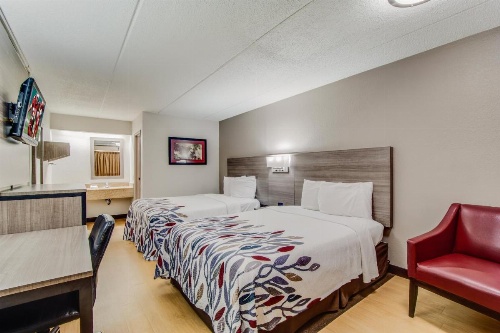 Red Roof Inn Columbia East - Fort Jackson image 9